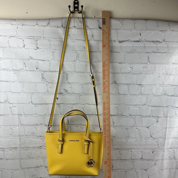 MICHAEL KORS JET SET‎ TRAVEL XS CARRYALL TOTE CONVERTIBLE SHOULDER BAG YELLOW - Picture 3 of 10